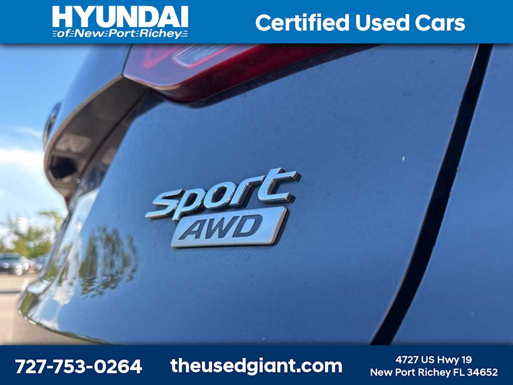 Thumbnail: 2018 Hyundai Santa Fe - 5