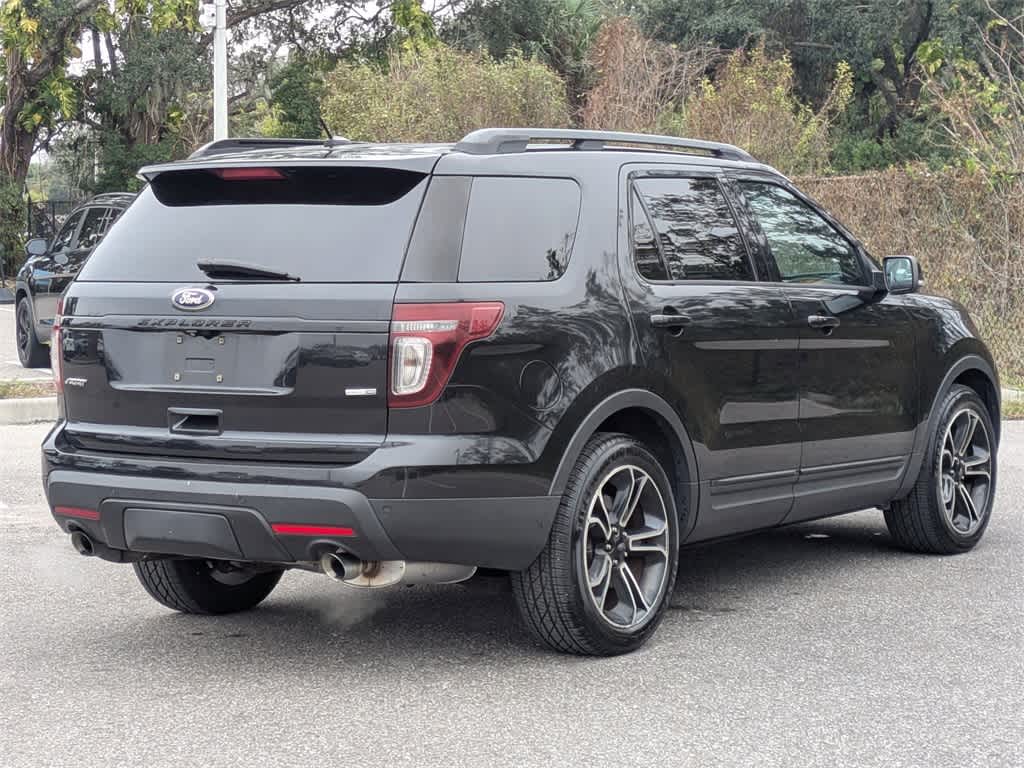 Thumbnail: 2015 Ford Explorer - 5