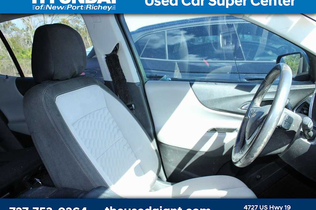 Thumbnail: 2019 Chevrolet Equinox - 8