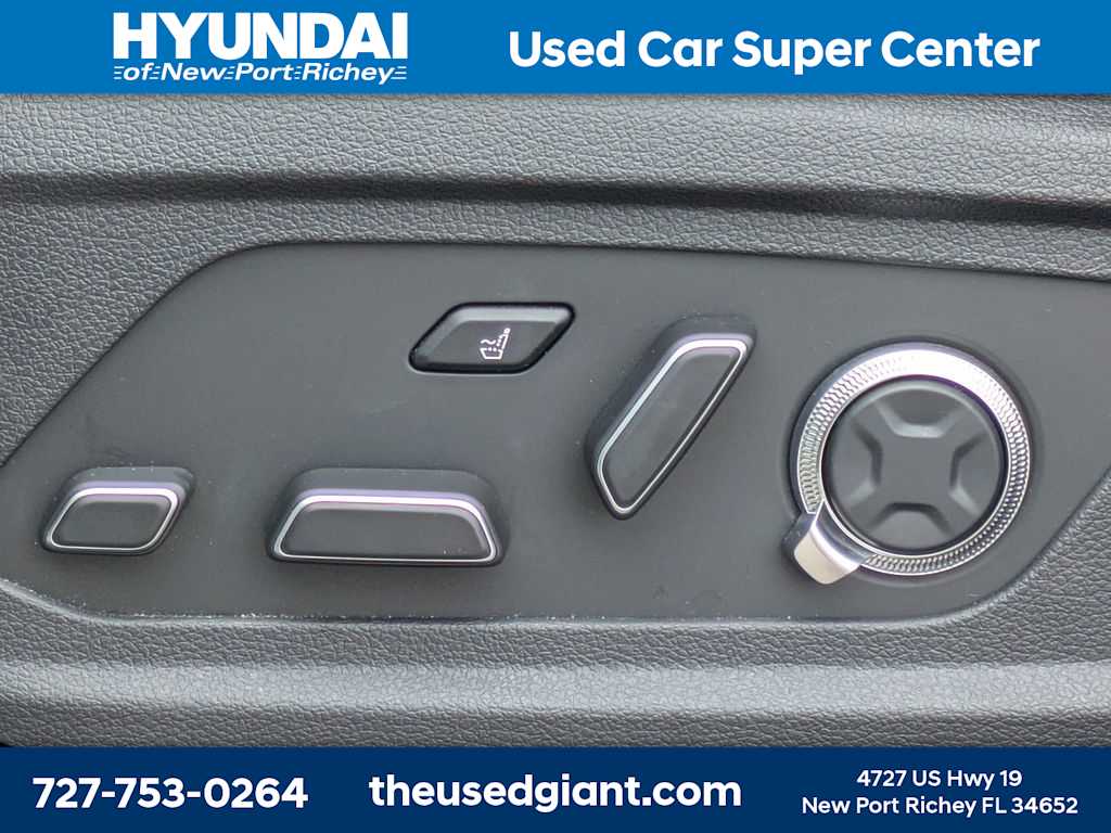 Thumbnail: 2024 Hyundai Palisade - 26