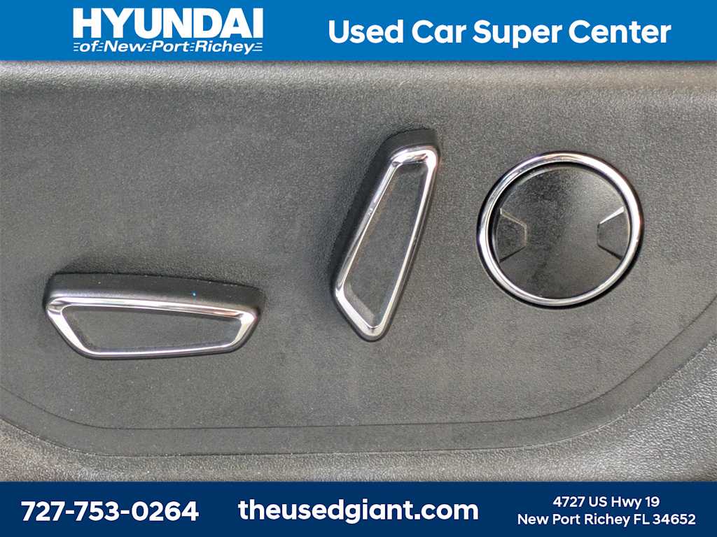 Thumbnail: 2023 Ford Expedition - 28