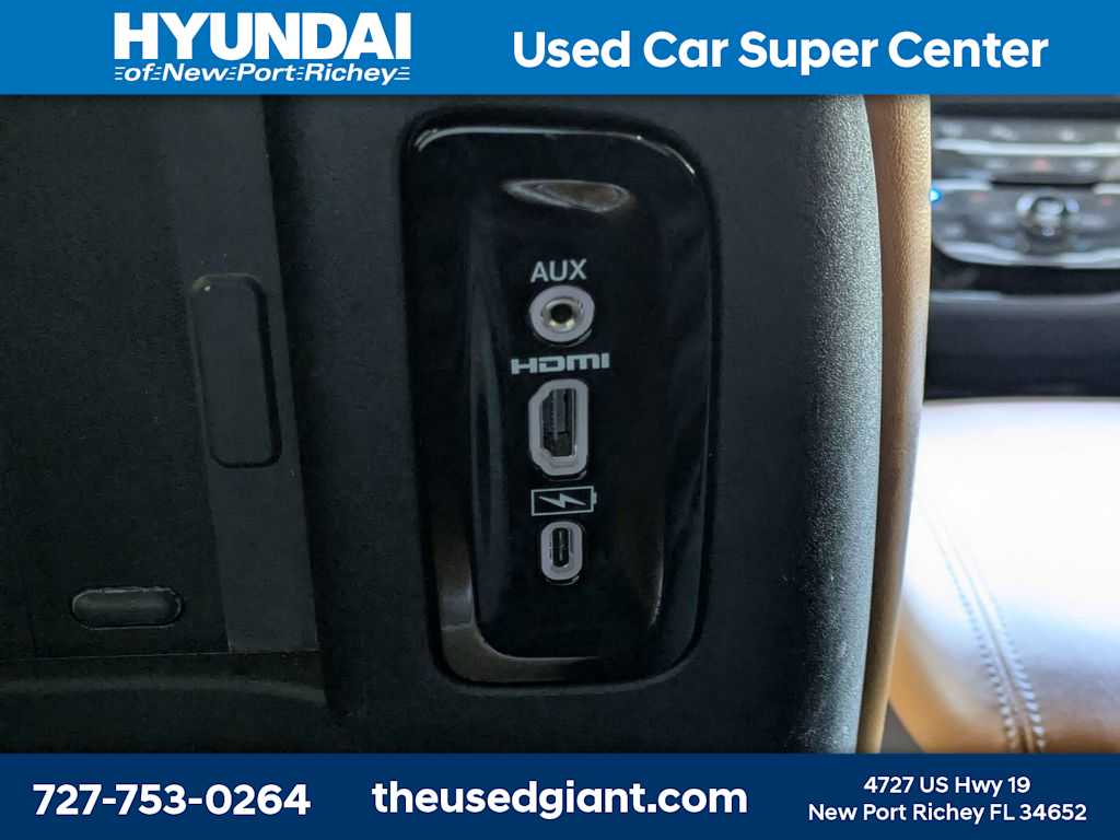 Thumbnail: 2022 Chrysler Pacifica - 26