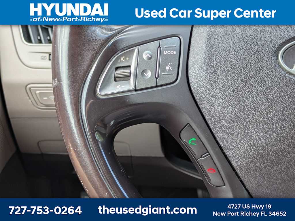 Thumbnail: 2015 Hyundai Tucson - 31