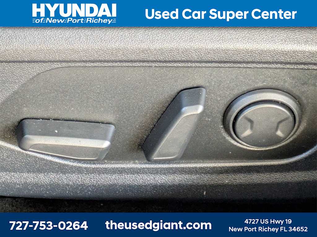 Thumbnail: 2024 Hyundai Elantra - 20