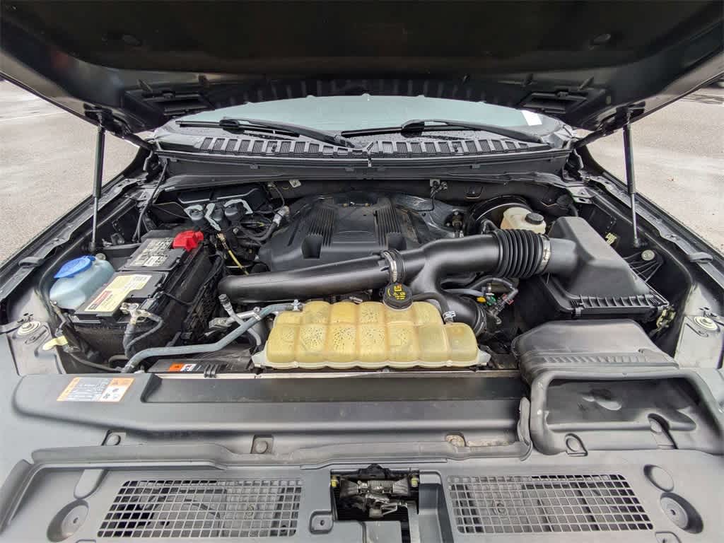 Thumbnail: 2020 Ford Expedition - 16