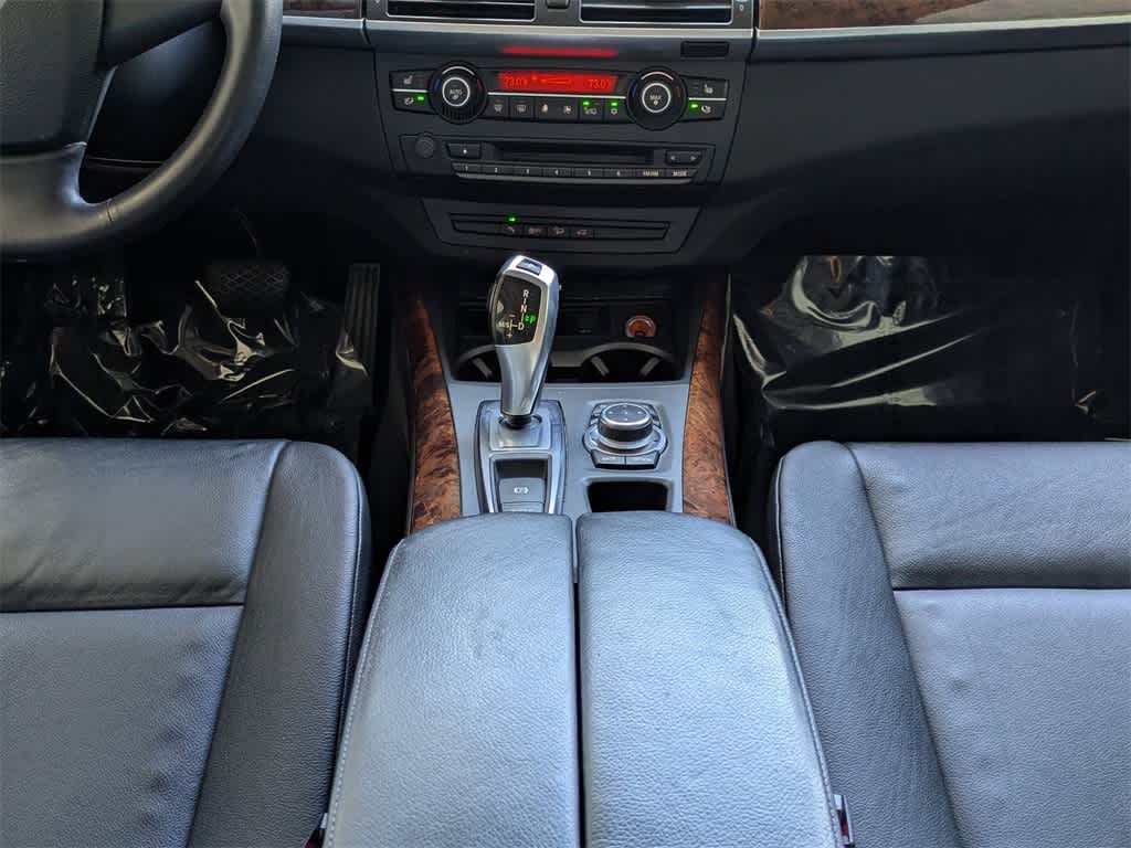 Thumbnail: 2012 BMW X5 - 22