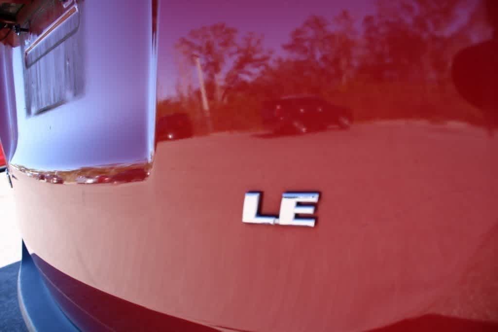 Thumbnail: 2015 Toyota RAV4 - 5