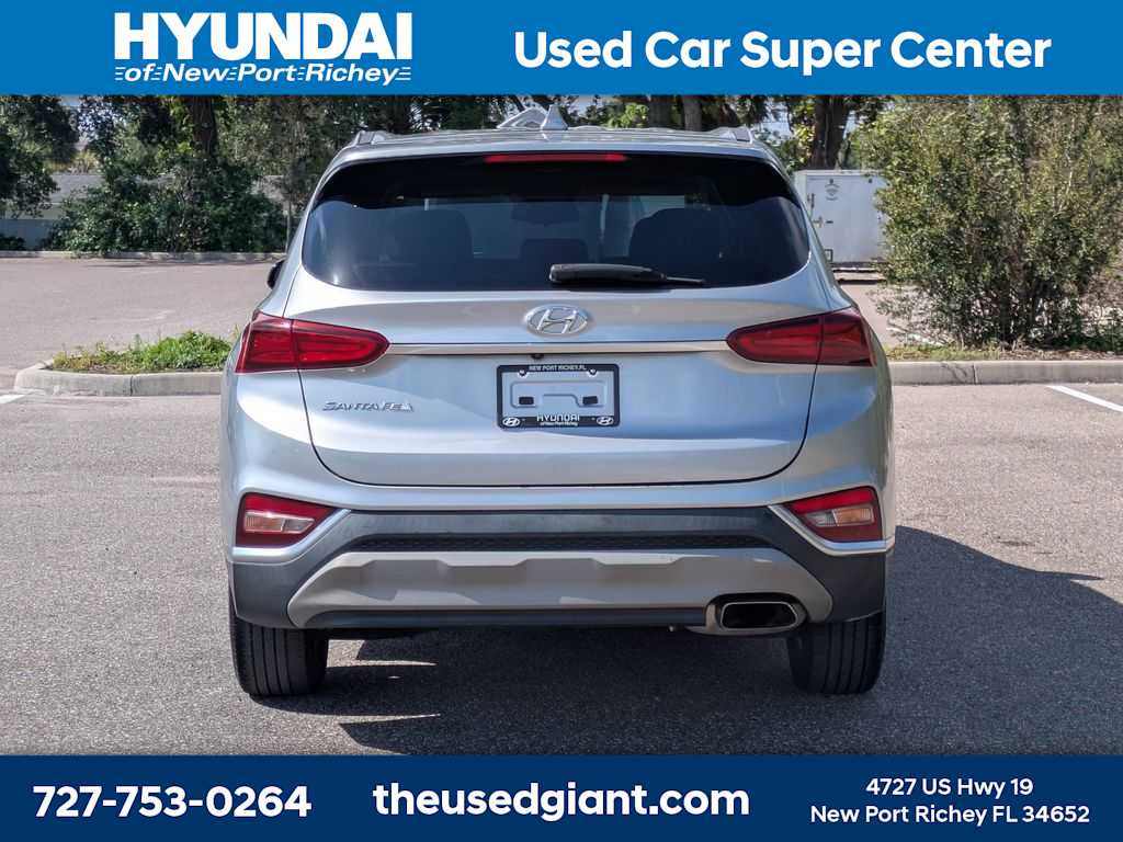 Thumbnail: 2020 Hyundai Santa Fe - 4