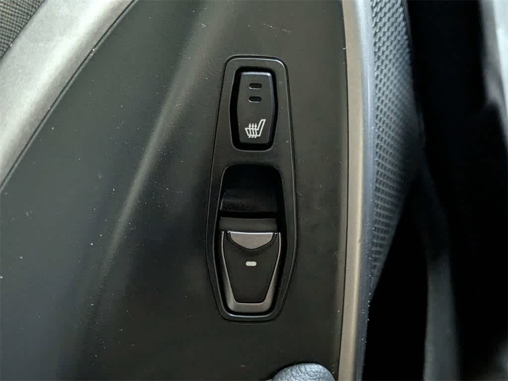 Thumbnail: 2016 Hyundai Santa Fe - 17