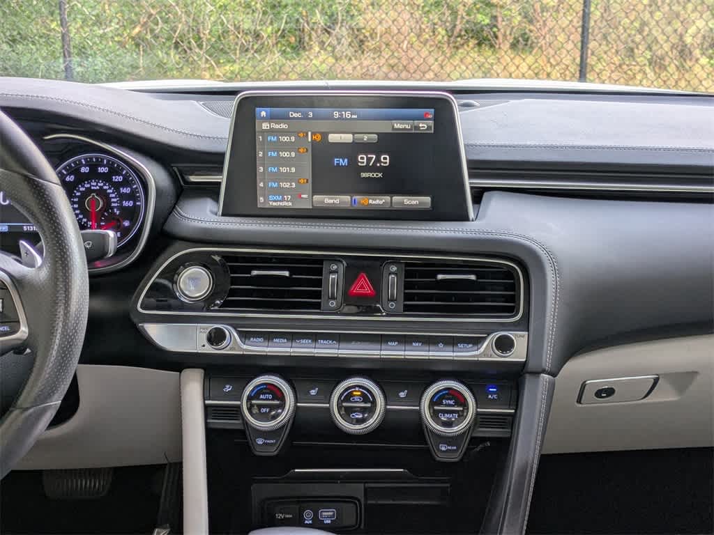 Thumbnail: 2020 Genesis G70 - 20