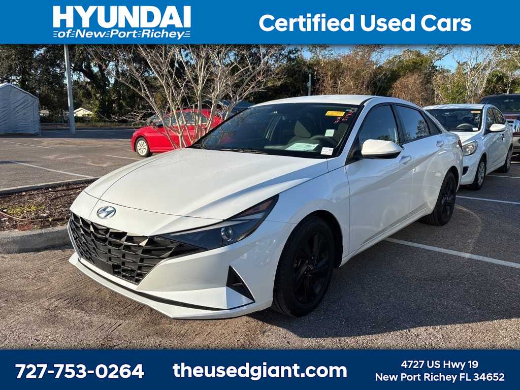 Thumbnail: 2022 Hyundai Elantra - 1