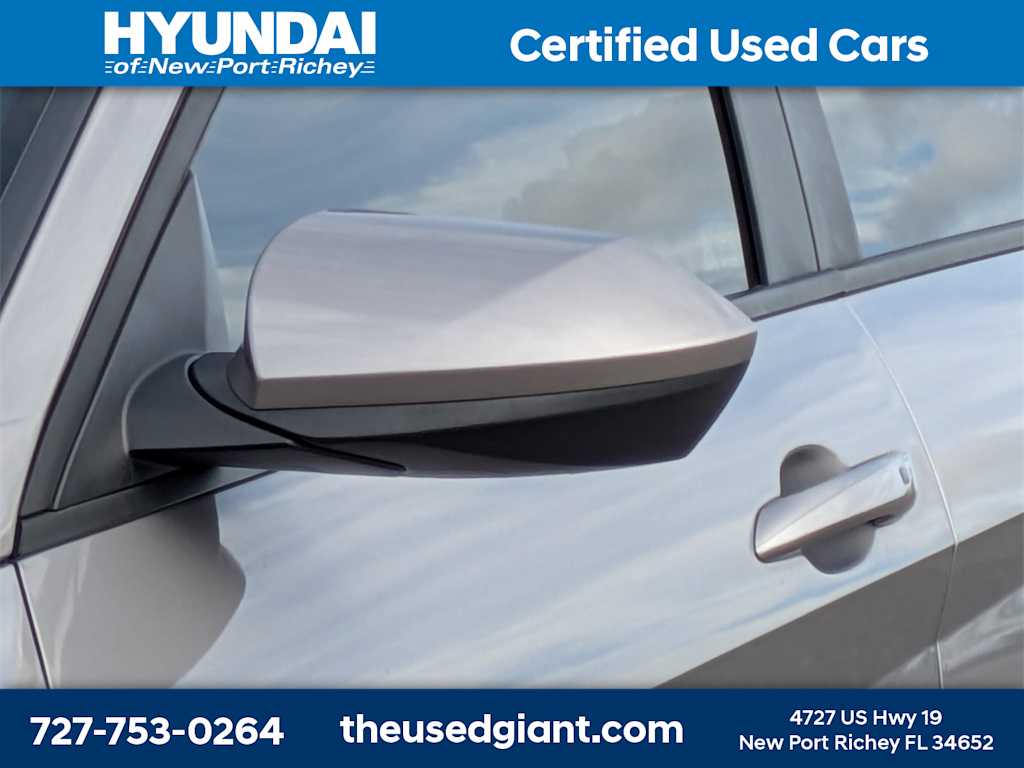 Thumbnail: 2024 Hyundai Elantra - 11