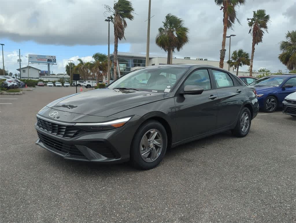 Thumbnail: 2025 Hyundai Elantra - 1