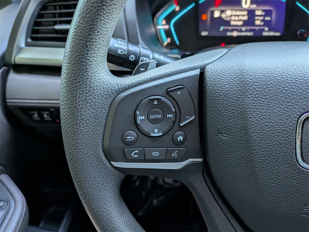 Thumbnail: 2018 Honda Odyssey - 32