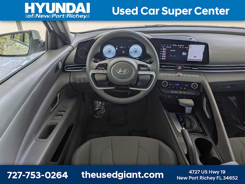 Thumbnail: 2024 Hyundai Elantra - 16