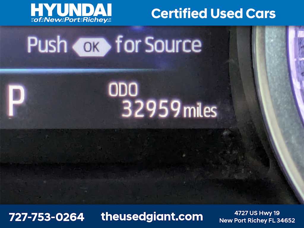 Thumbnail: 2022 Toyota Camry - 37