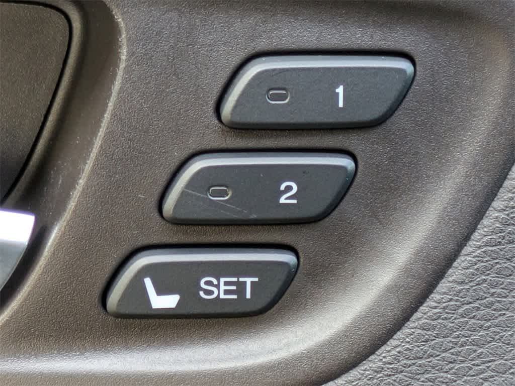 Thumbnail: 2017 Acura MDX - 26