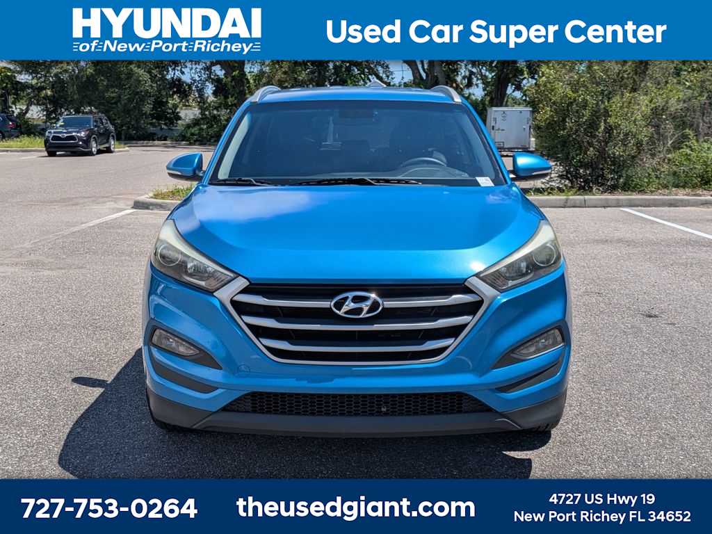 Thumbnail: 2017 Hyundai Tucson - 8