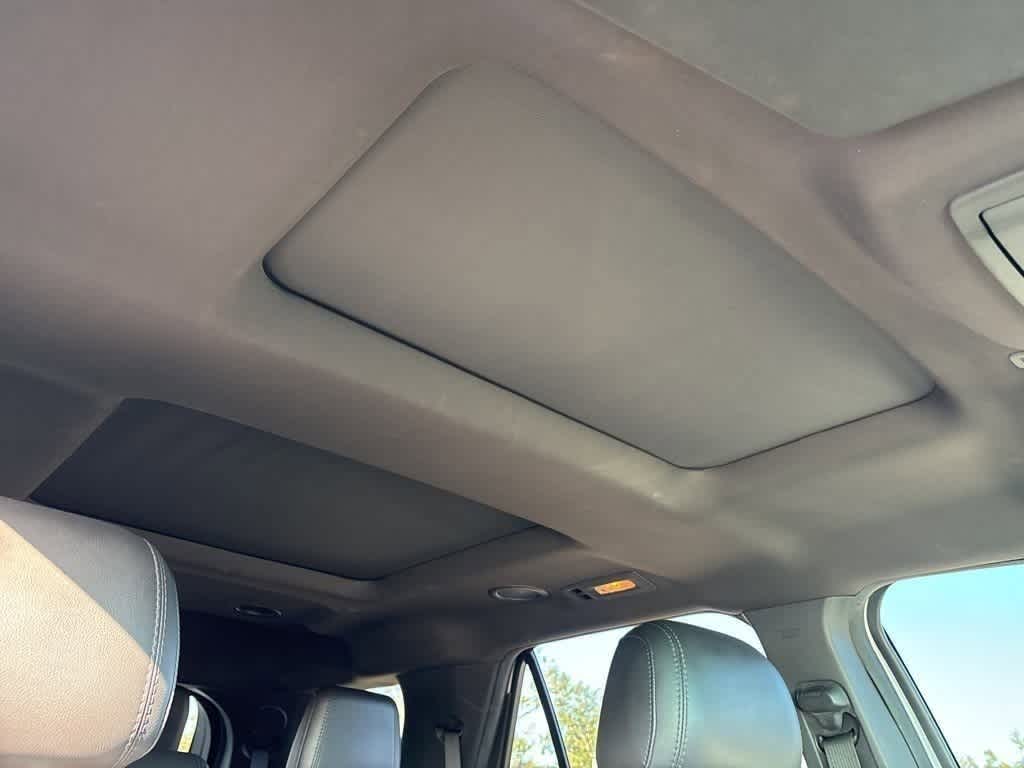 Thumbnail: 2014 Ford Explorer - 10