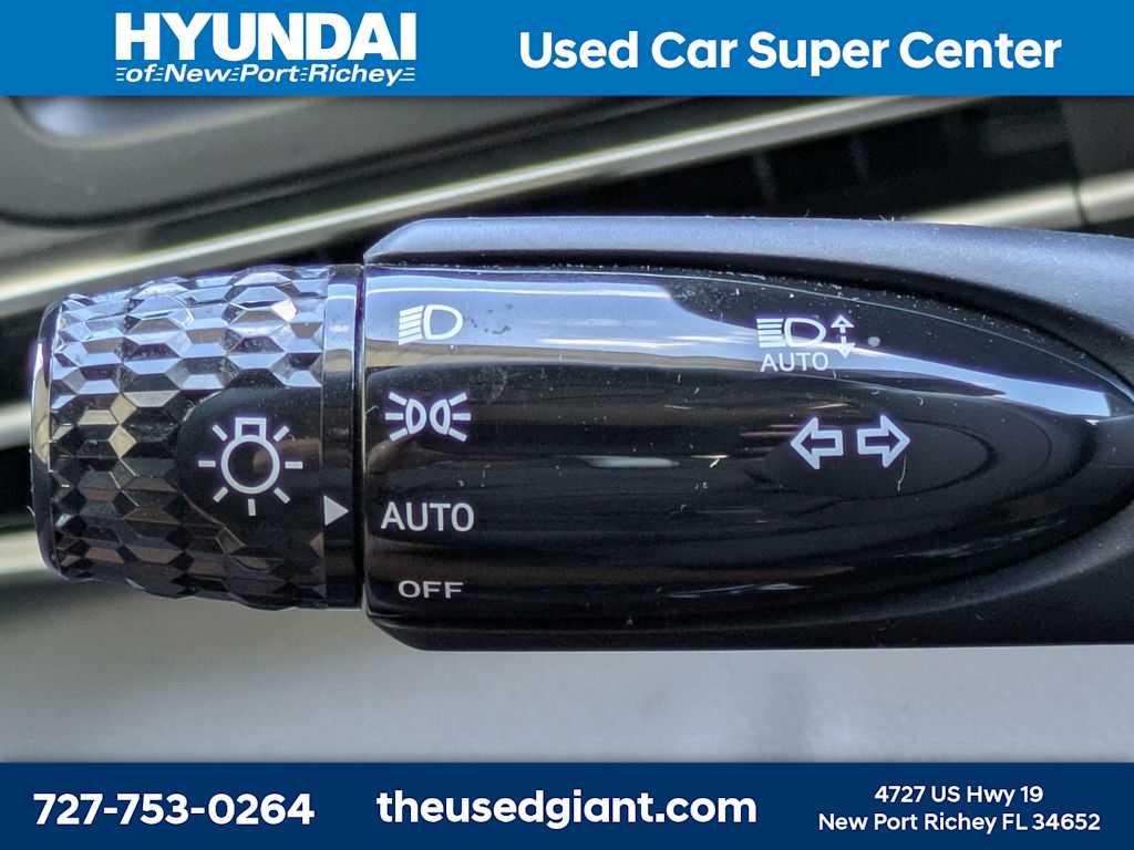 Thumbnail: 2025 Hyundai Elantra - 29