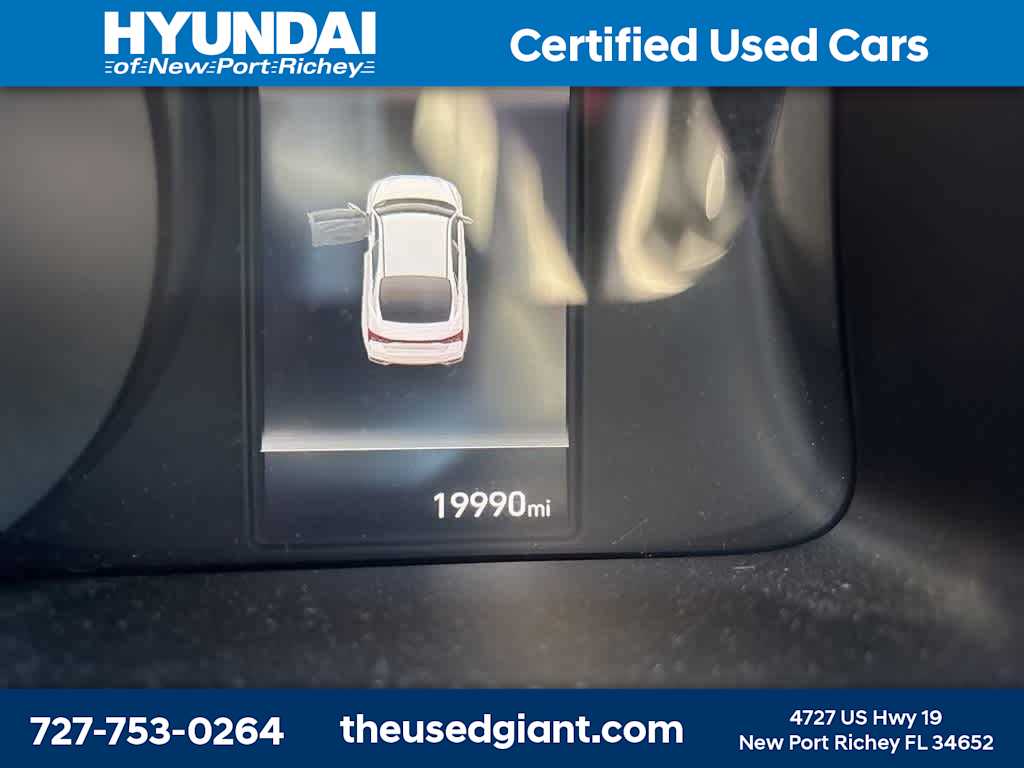 Thumbnail: 2023 Hyundai Elantra - 12