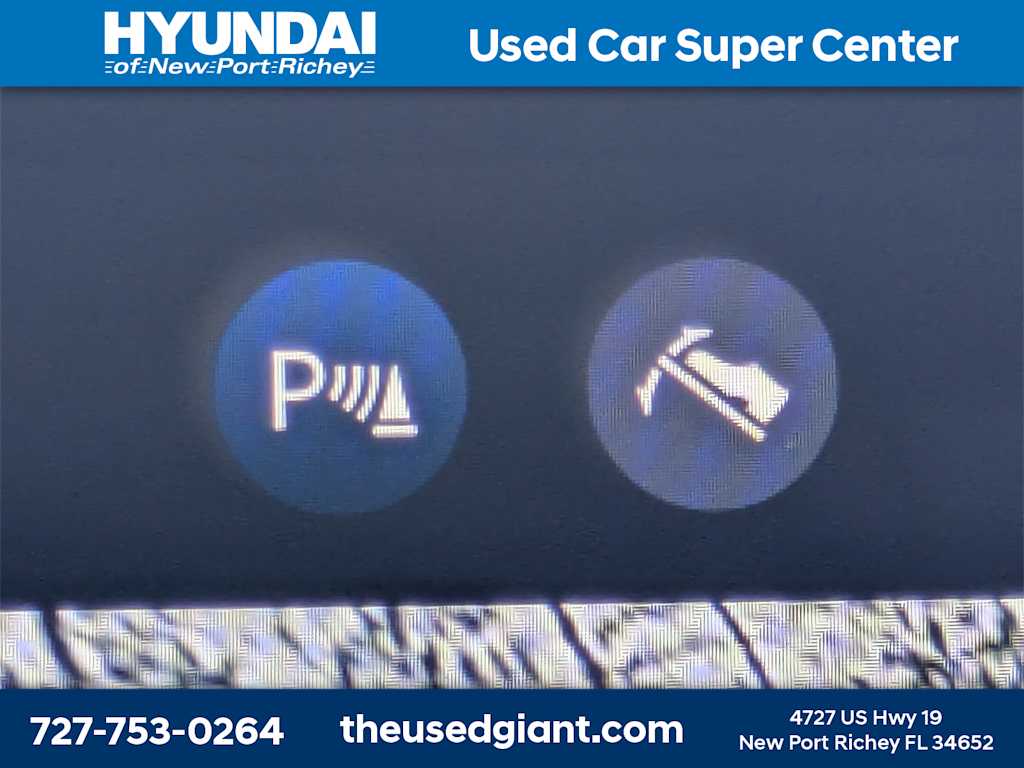 Thumbnail: 2025 Honda Prologue - 30