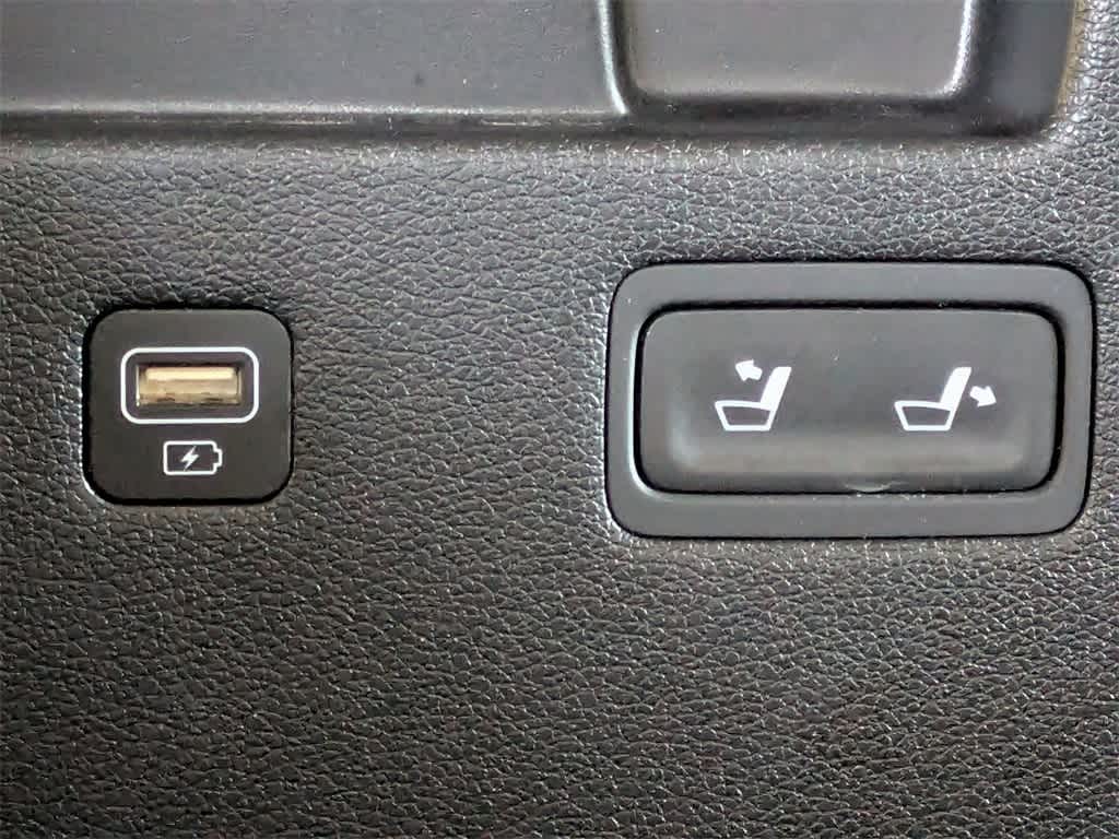 Thumbnail: 2022 Hyundai Palisade - 17