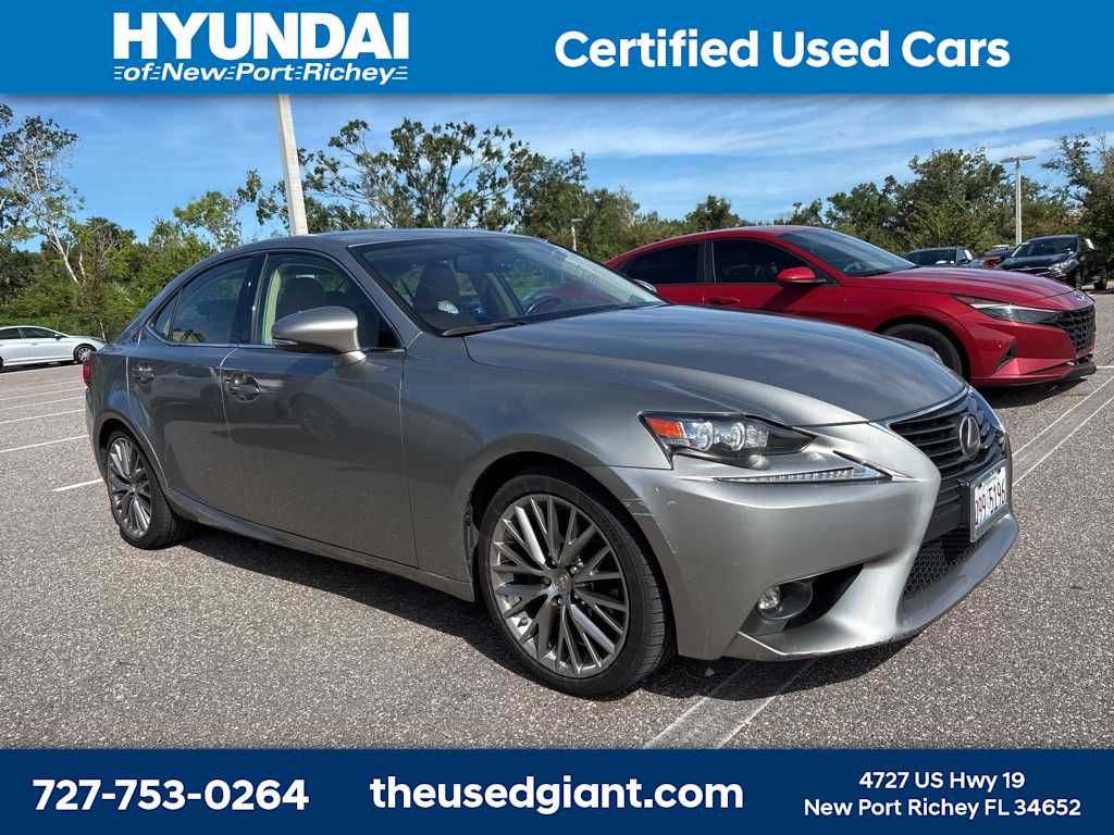 Thumbnail: 2015 Lexus IS - 4