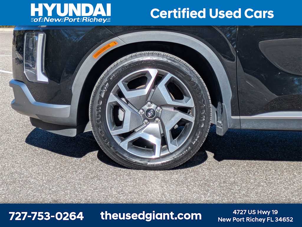 Thumbnail: 2023 Hyundai Palisade - 10