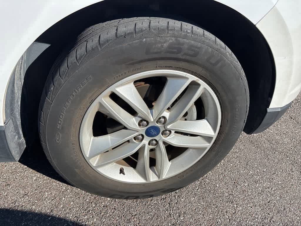 Thumbnail: 2018 Ford Edge - 6