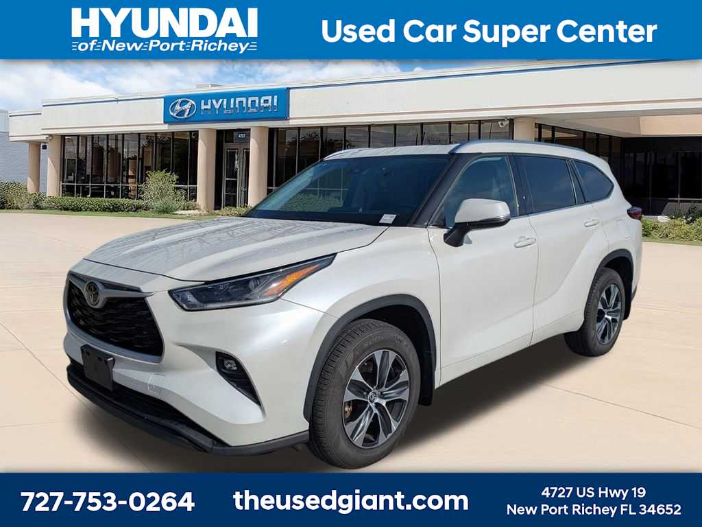 2021 Toyota Highlander XLE 4x4 V6's photo