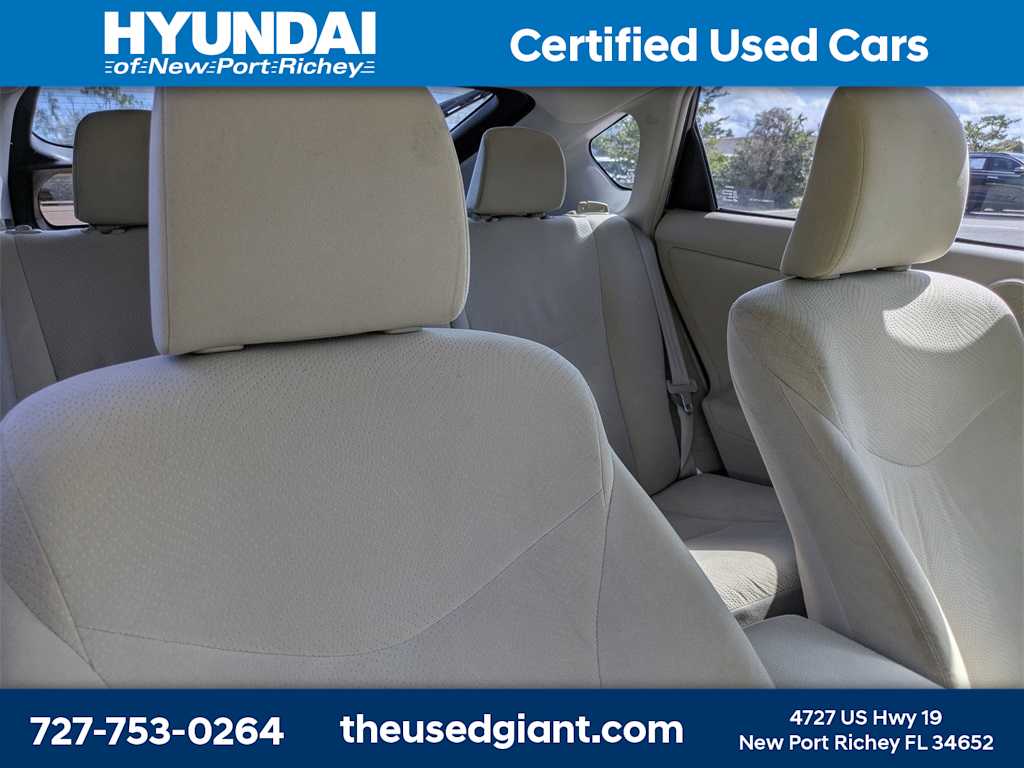 Thumbnail: 2010 Toyota Prius - 6