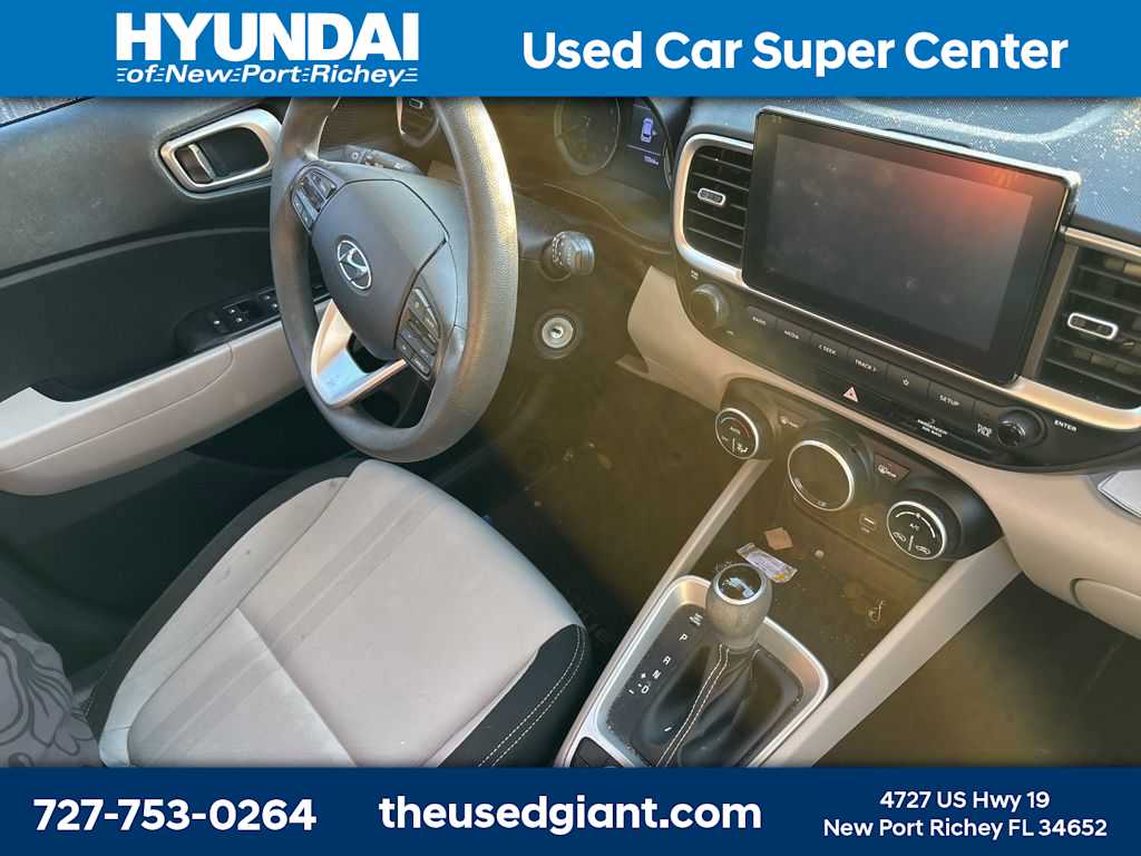 Thumbnail: 2020 Hyundai Venue - 6