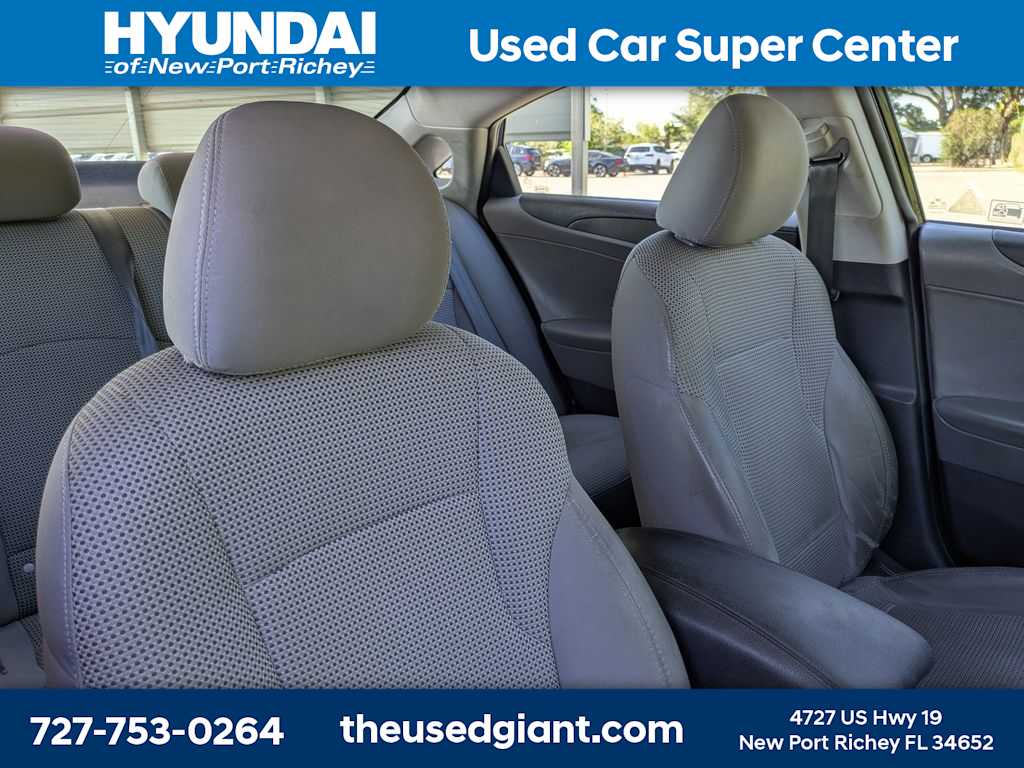 Thumbnail: 2012 Hyundai Sonata - 6