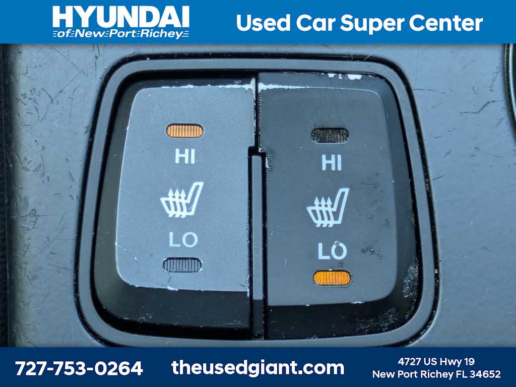 Thumbnail: 2014 Hyundai Sonata - 29