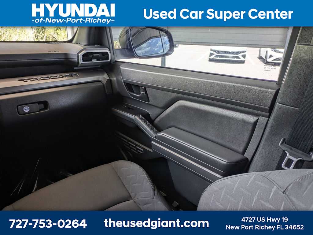 Thumbnail: 2024 Toyota Tacoma - 16