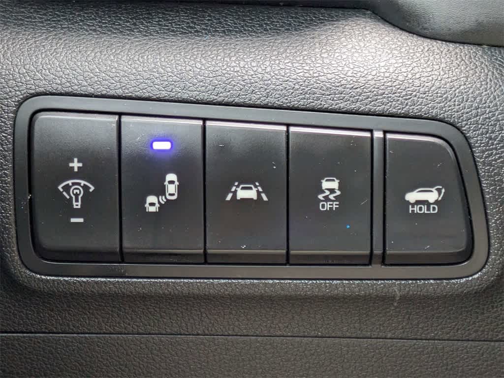 Thumbnail: 2020 Hyundai Tucson - 31