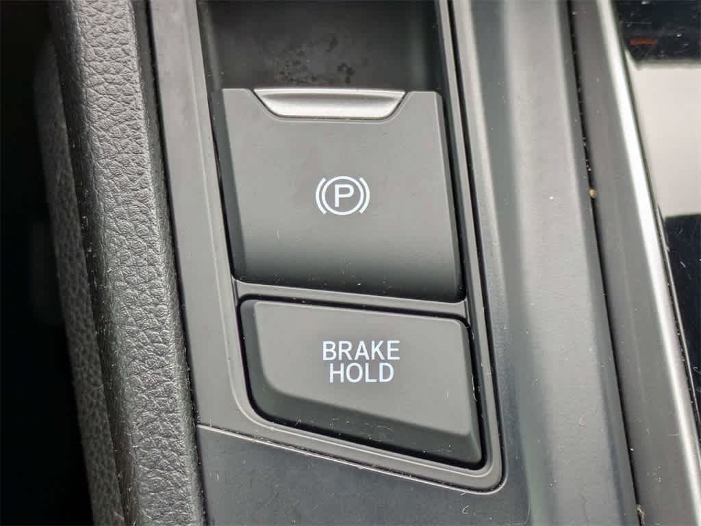 Thumbnail: 2017 Honda CR-V - 25