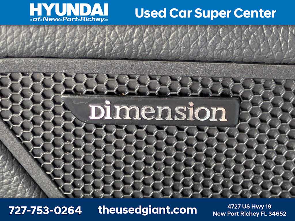 Thumbnail: 2013 Hyundai Veloster - 27