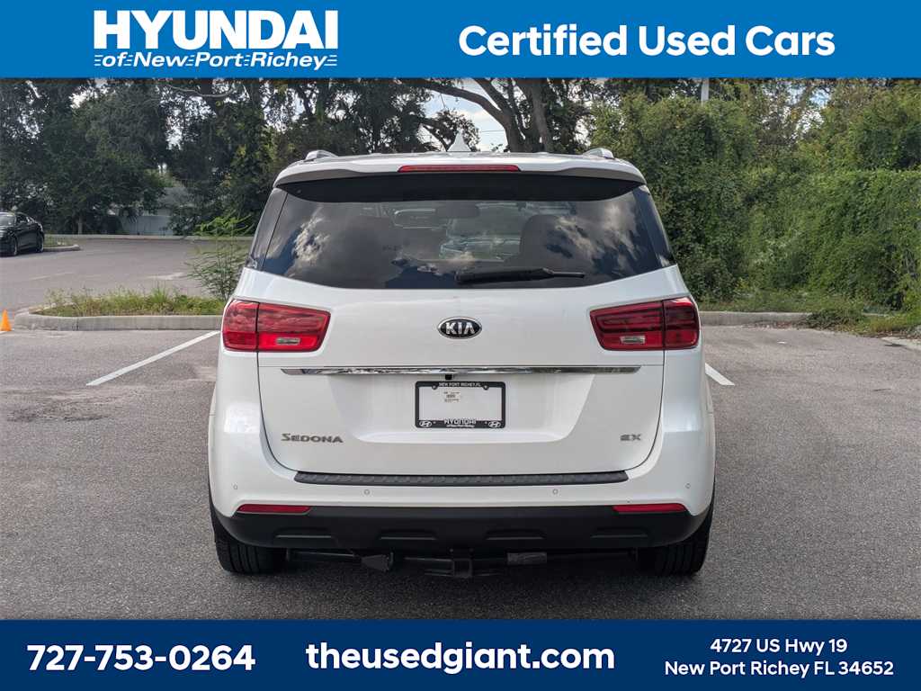 Thumbnail: 2020 Kia Sedona - 4
