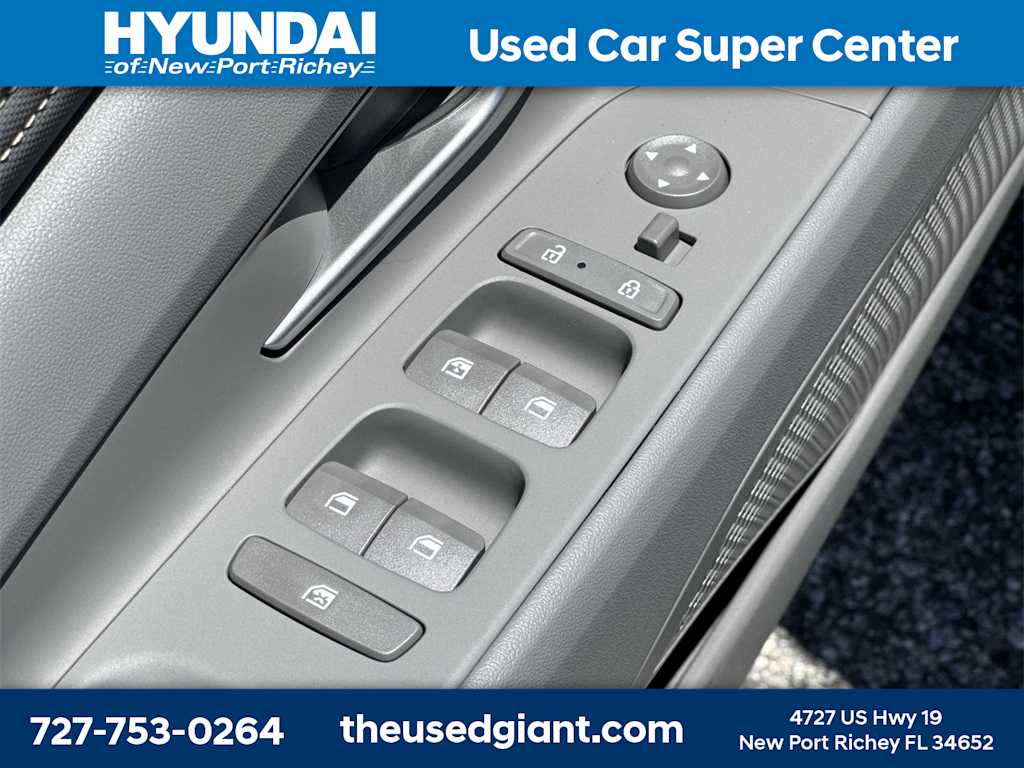 Thumbnail: 2025 Hyundai Elantra - 18