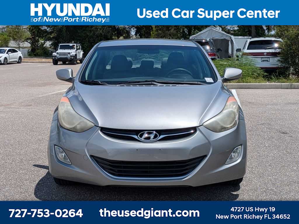 Thumbnail: 2013 Hyundai Elantra - 8