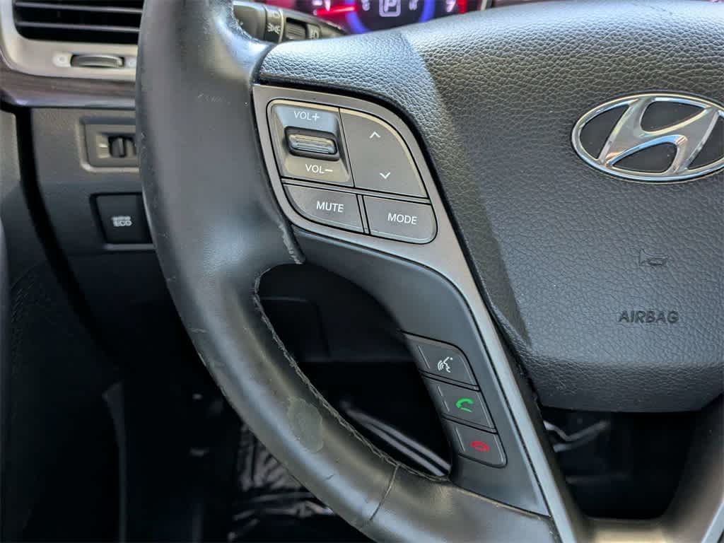 Thumbnail: 2015 Hyundai Santa Fe - 35