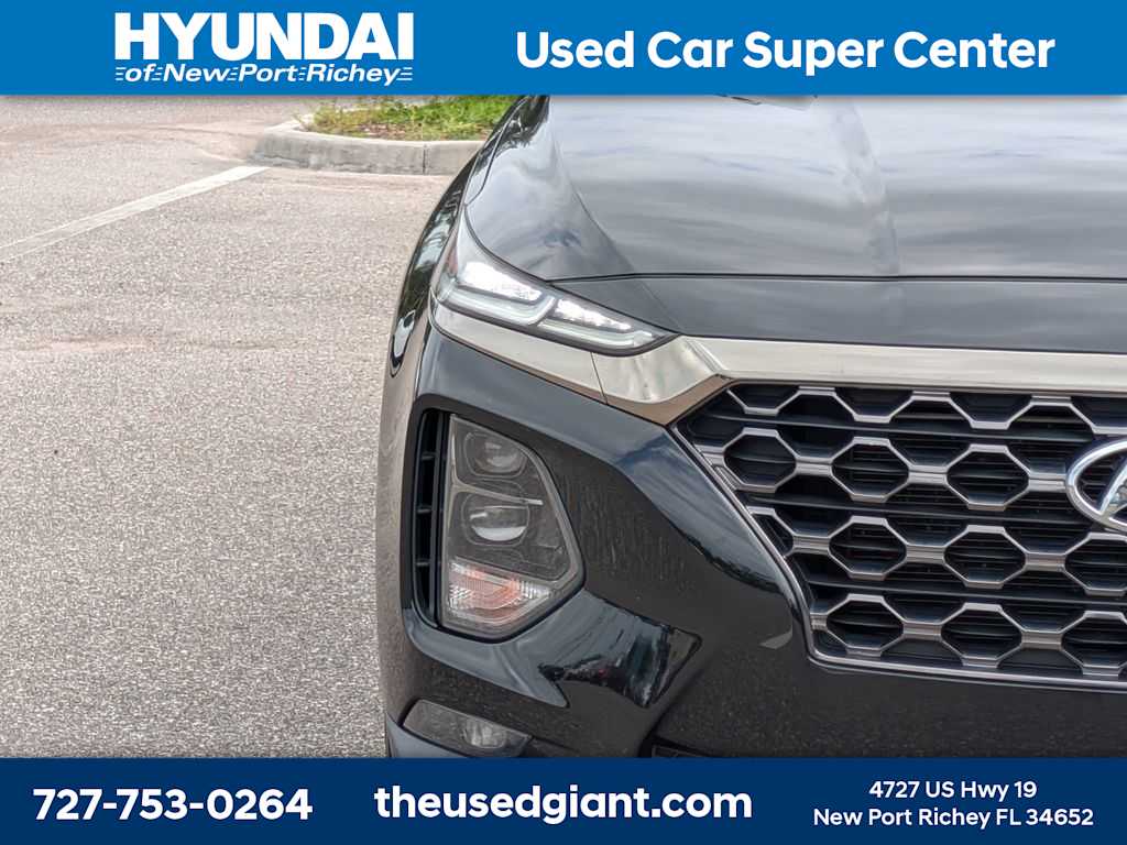 Thumbnail: 2020 Hyundai Santa Fe - 9