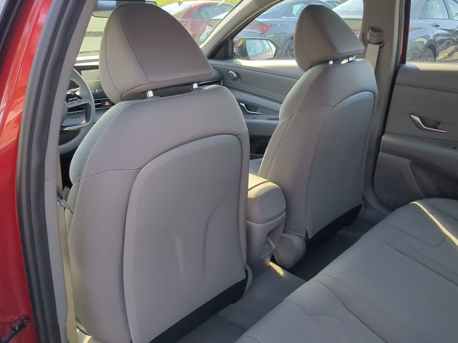 Thumbnail: 2026 Hyundai Elantra - 17