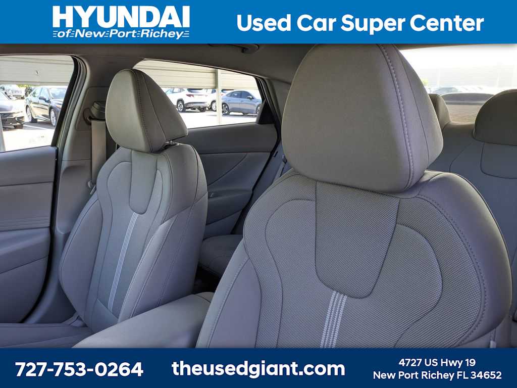Thumbnail: 2025 Hyundai Elantra - 7