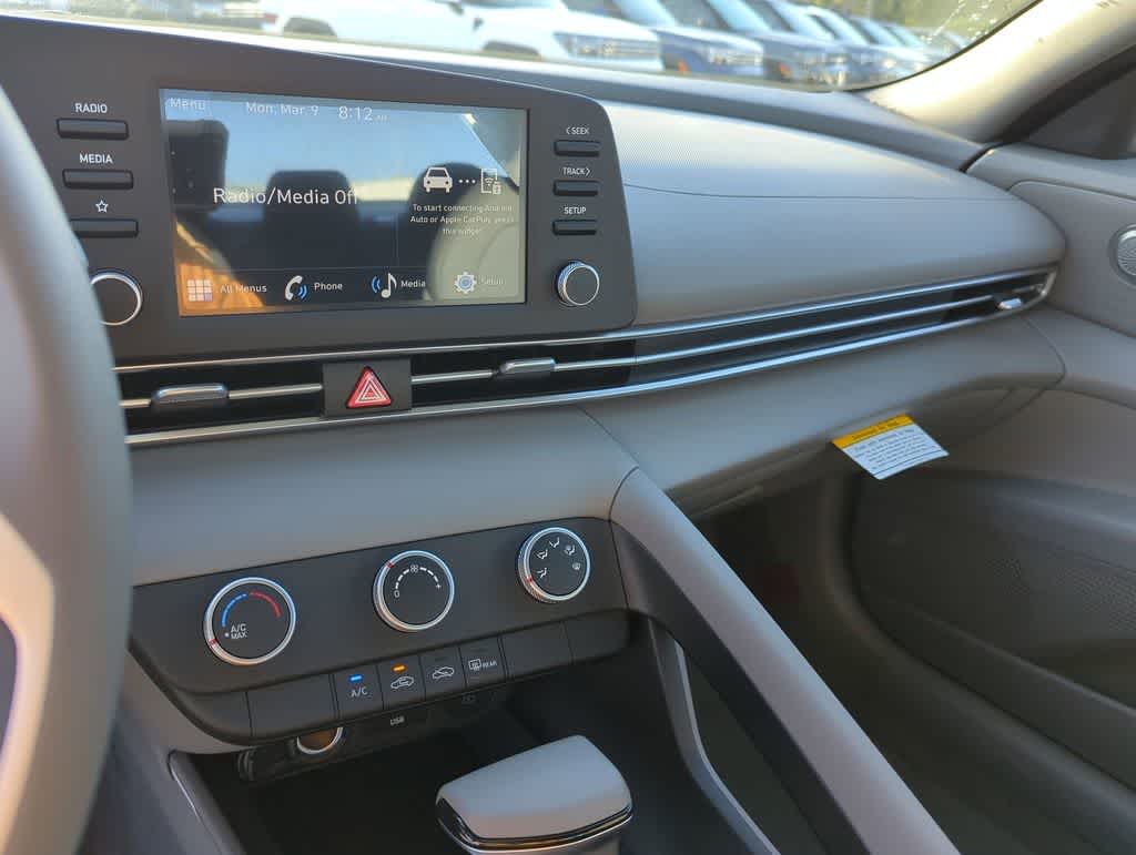 Thumbnail: 2026 Hyundai Elantra - 28