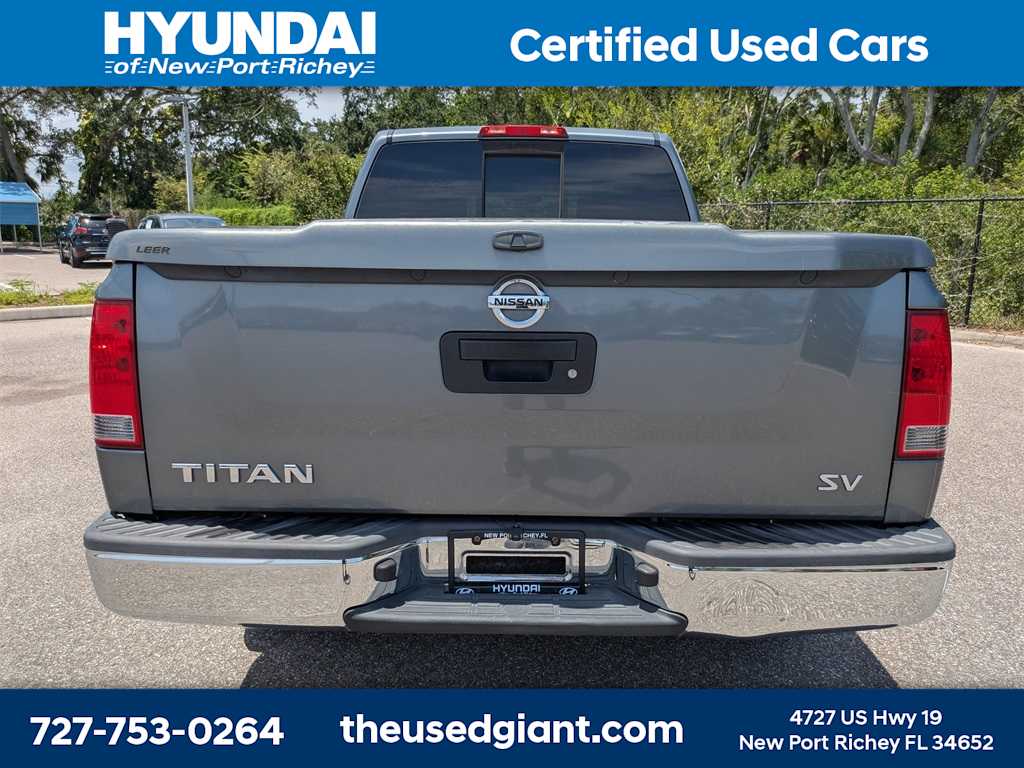 Thumbnail: 2013 Nissan Titan - 4