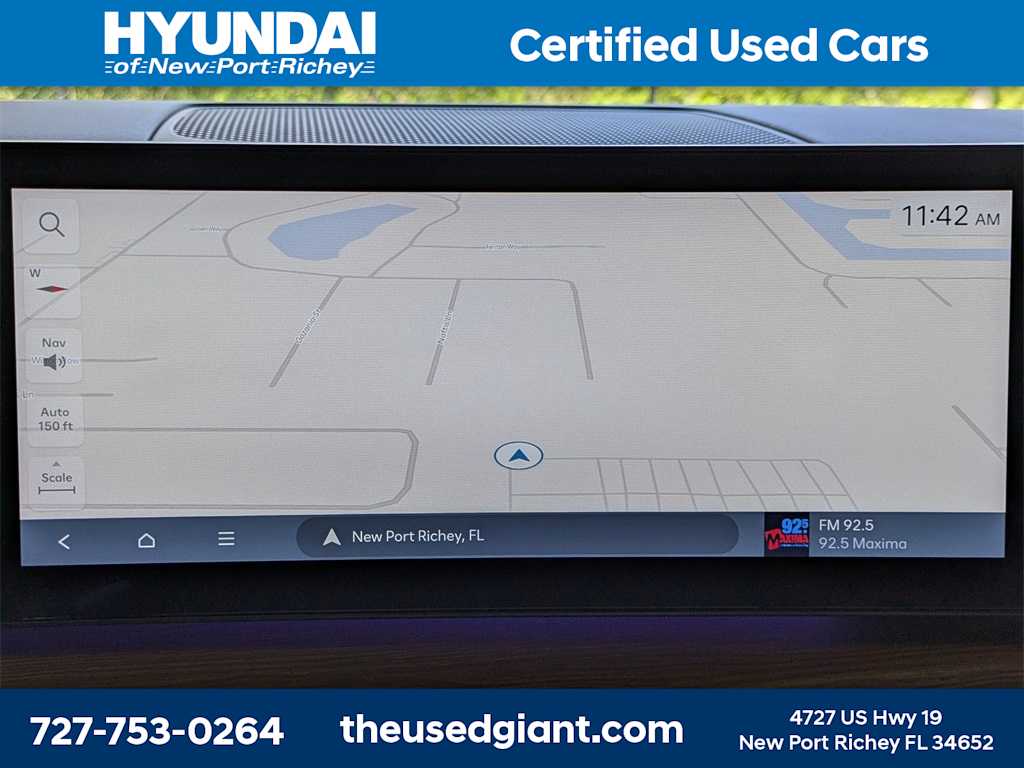 Thumbnail: 2025 Hyundai Santa Fe - 32