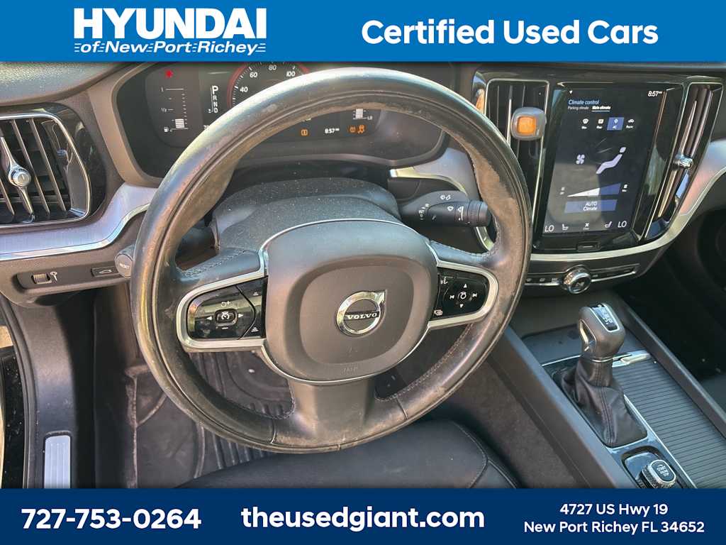 Thumbnail: 2019 Volvo S60 - 12